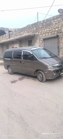 هيونداي H-1 2000 - صورة 3
