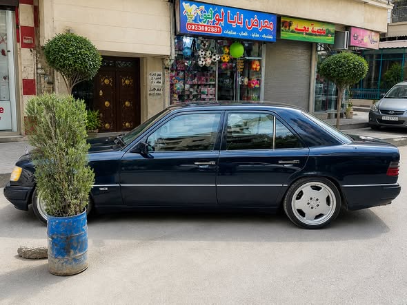 مرسيدس E300 1987 - صورة 3