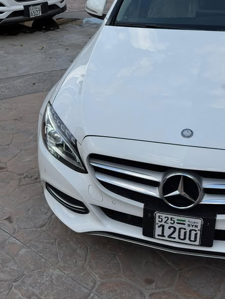 مرسيدس C300 2016 - صورة 5