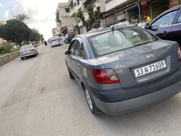 كيا ريو 2006 - صورة 4