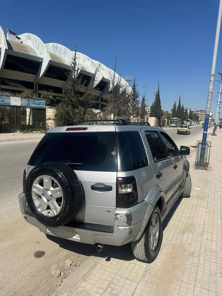فورد ايكو سبورت 2008 - صورة 3