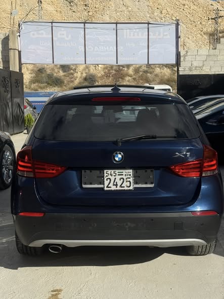 بي إم دبليو X1 2011 - صورة 4