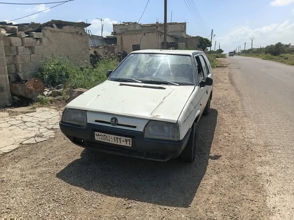 سكودا فورمان 1994 - صورة 3