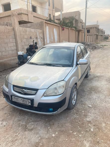 كيا ريو 2008 - صورة 2