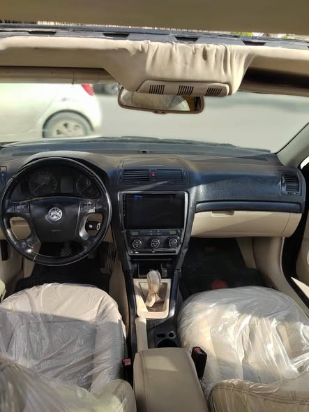 سكودا اليغانس 2008 - صورة 2