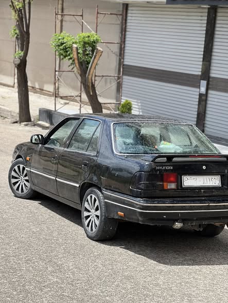 هيونداي سوناتا 1993 - صورة 2