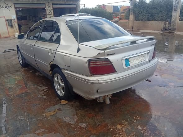 هوندا اكورد 2000 - صورة 1