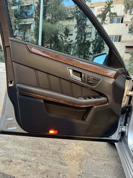 مرسيدس E-Class 2012 - صورة 5
