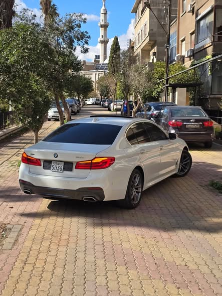 بي إم دبليو 530 2018 - صورة 3