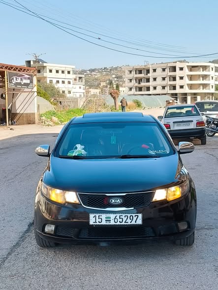 كيا سيراتو 2010 - صورة 1