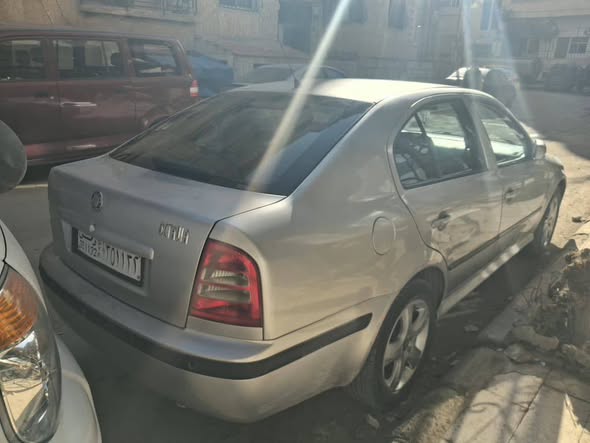 سكودا أوكتافيا 2009 - صورة 3