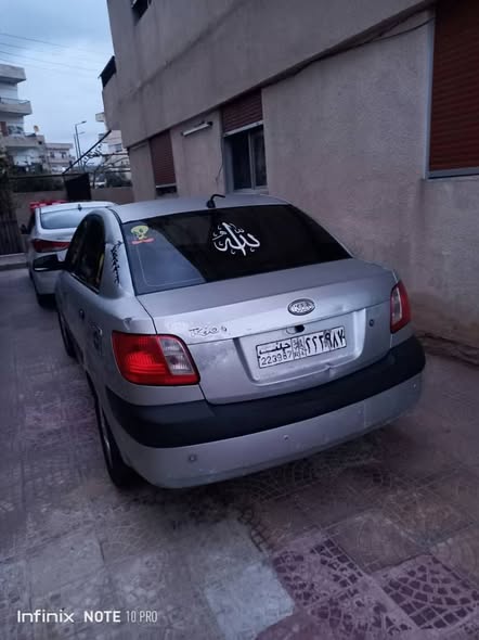 كيا ريو 2007 - صورة 5