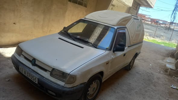 سكودا Pickup 1998 - صورة 3