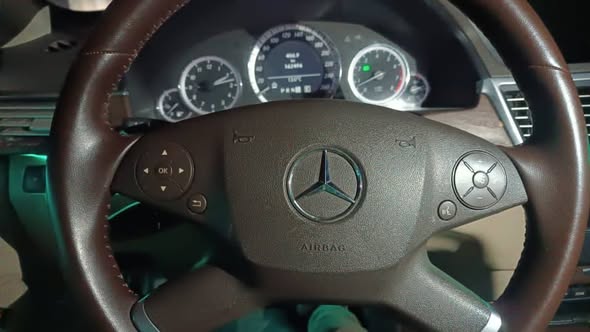 مرسيدس E 200 2011 - صورة 2