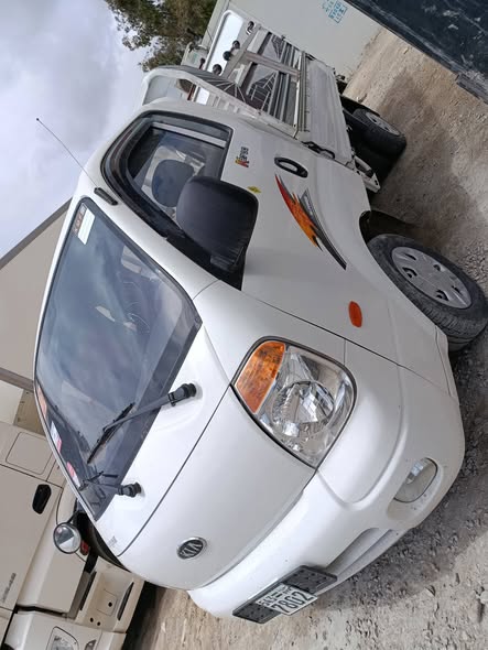 كيا بيكانتو 2010 - صورة 1