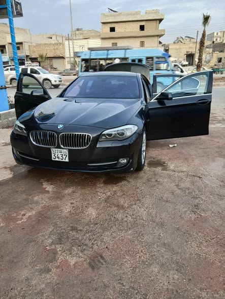 بي إم دبليو 328i 2013 - صورة 4