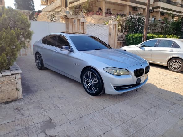 بي ام دبليو 525i 2012 - صورة 3