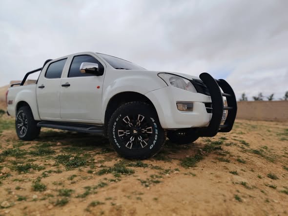 ايسوزو بيك اب 2016 - صورة 4