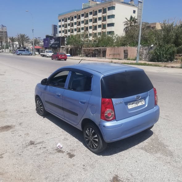 كيا بيكانتو 2010 - صورة 1