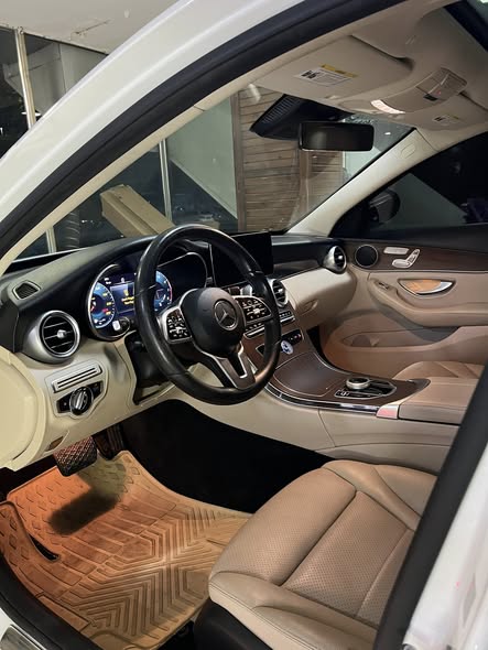 مرسيدس C 300 2021 - صورة 3