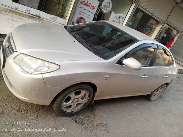 هيونداي افانتي 2009 - صورة 2