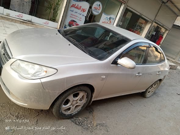 هيونداي افانتي 2009 - صورة 3