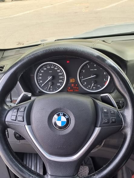 بي إم دبليو X6 2013 - صورة 3