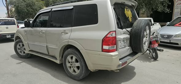 ميتسوبيشي باجيرو 2005 - صورة 5