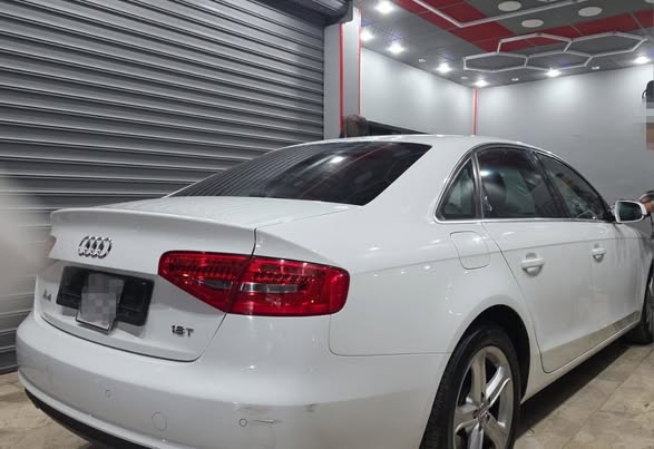 أودي A4 2014 - صورة 2