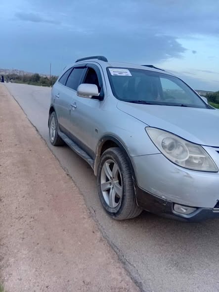 هيونداي فير كروز 2009 - صورة 3