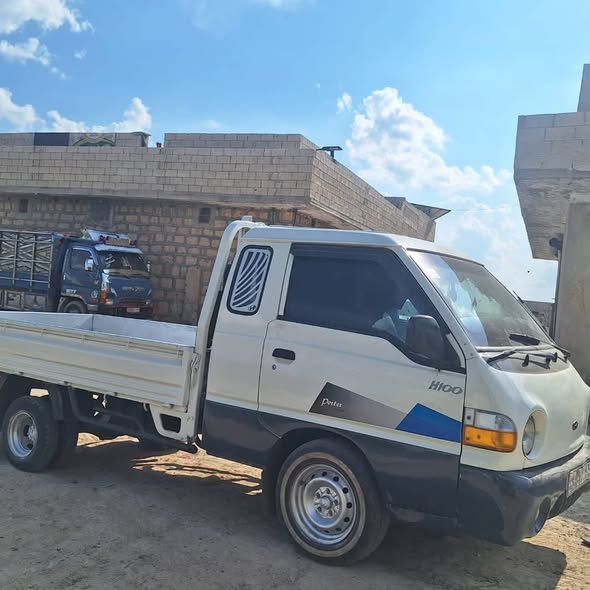 هونداي H100 2001 - صورة 3