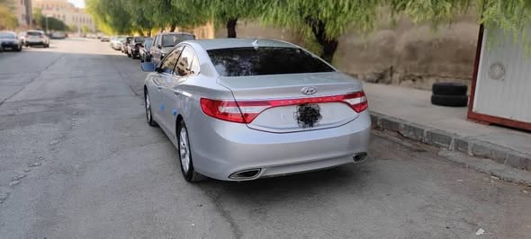 هونداي ازيرا 2012 - صورة 4