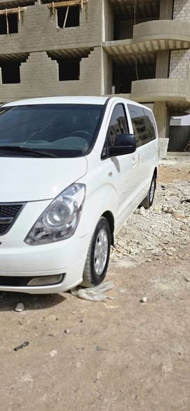 هيونداي H1 2014 - صورة 2