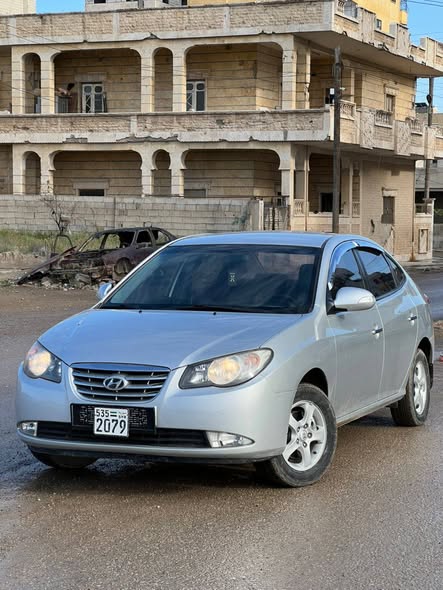 هيونداي افانتي 2011 - صورة 1