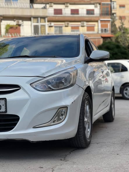 هونداي اكسنت 2015 - صورة 3