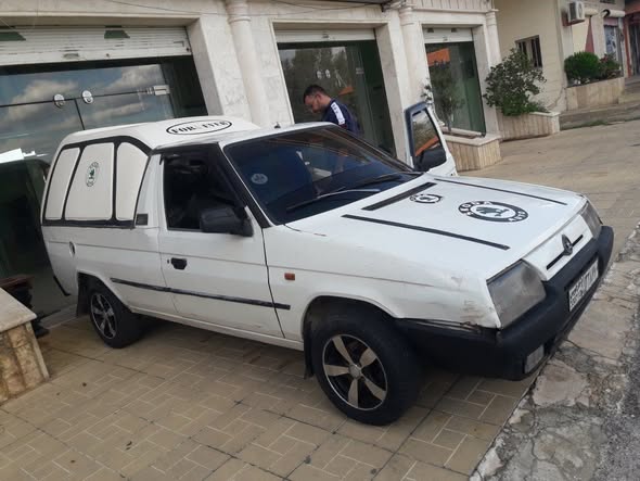 سكودا بيكاب 1995 - صورة 2