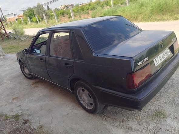 فولفو 440 1993 - صورة 2