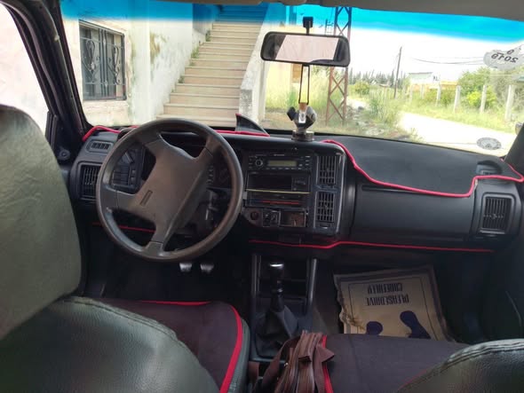 فولفو 440 1993 - صورة 5