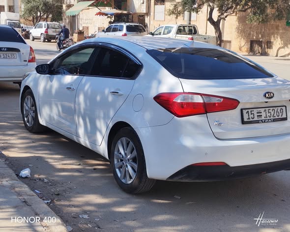 كيا كي 3 2014 - صورة 2