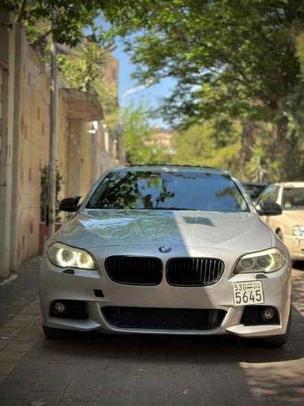 بي إم دبليو 520 2012 - صورة 2