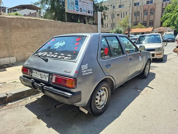 ميتسوبيشي كولت 1983 - صورة 3