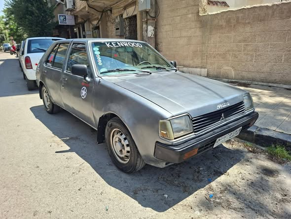 ميتسوبيشي كولت 1983 - صورة 5