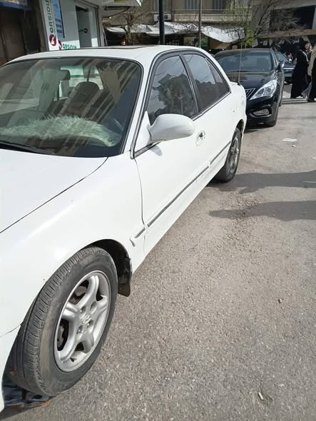 هوندا سوناتا 1997 - صورة 4