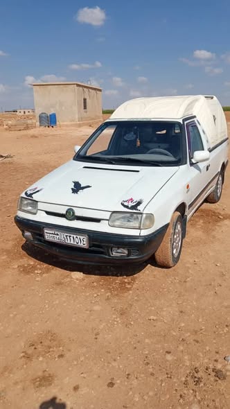 سكودا كرت 2000 - صورة 2