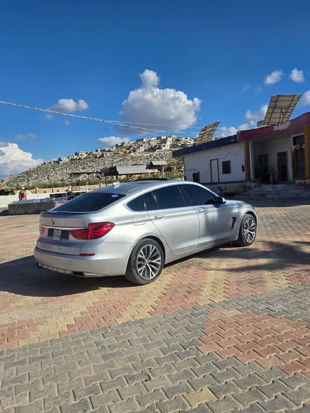 بي ام دبليو 5 Series Gran Turismo 2012 - صورة 3