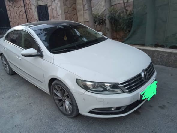فولكس_فاجن باسات CC 2012 - صورة 5