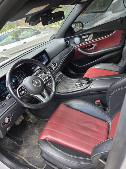 مرسيدس E300 2019 - صورة 3