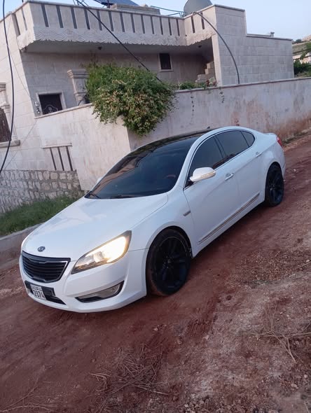 كيا كي 7 2011 - صورة 2