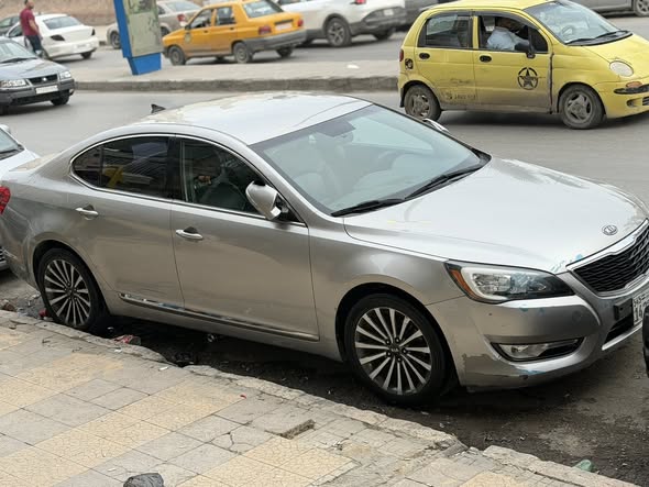 كيا K7 2011 - صورة 3