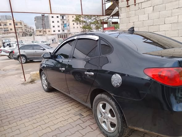 هونداي افانتي 2007 - صورة 2